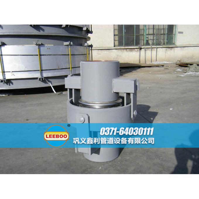 萬向鉸鏈<a href=http://www.pnbfbz.com target=_blank class=infotextkey>補償器</a>實物圖