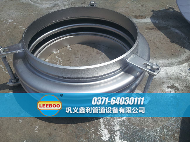 波紋<a href=http://www.pnbfbz.com target=_blank class=infotextkey>補(bǔ)償器</a>實(shí)圖