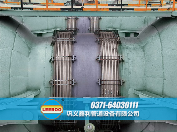 <a href=http://www.pnbfbz.com target=_blank class=infotextkey>補(bǔ)償器</a>安裝現(xiàn)場(chǎng)圖